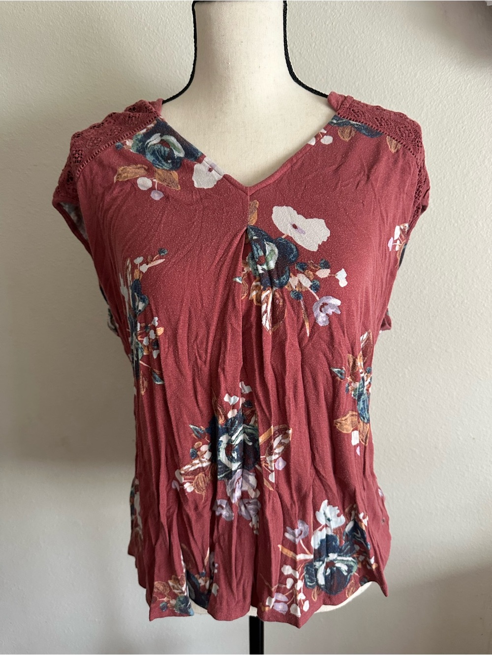 Floral V-Neck Cap Sleeve Top - Dusty Rose
